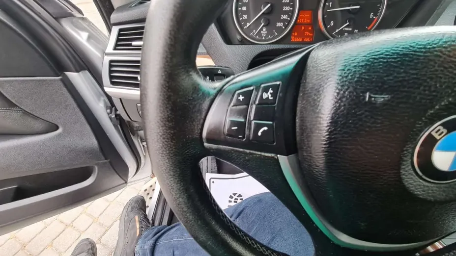 BMW X5 -
