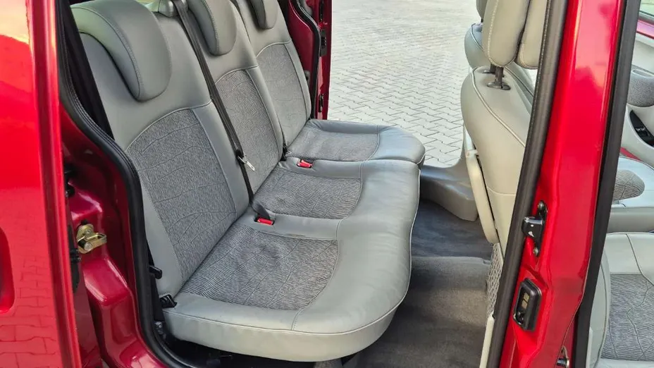 RENAULT Kangoo -