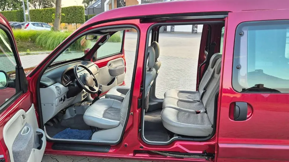 RENAULT Kangoo -