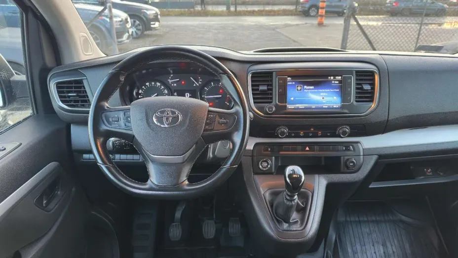 TOYOTA Proace Verso -