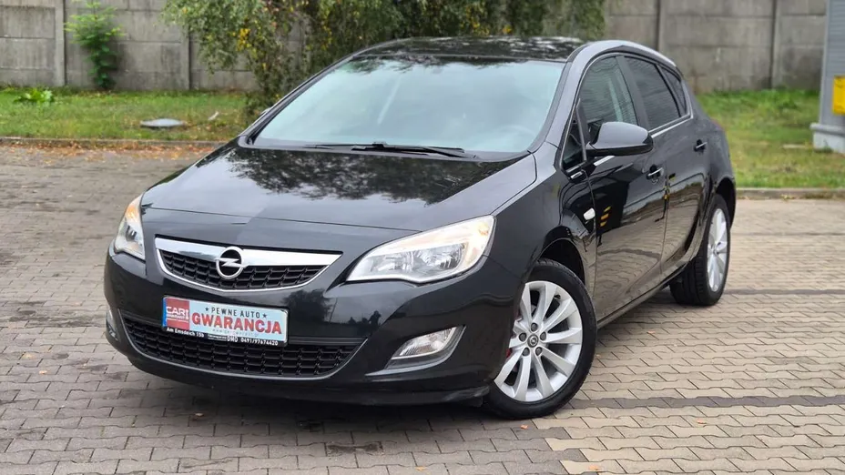 OPEL Astra -