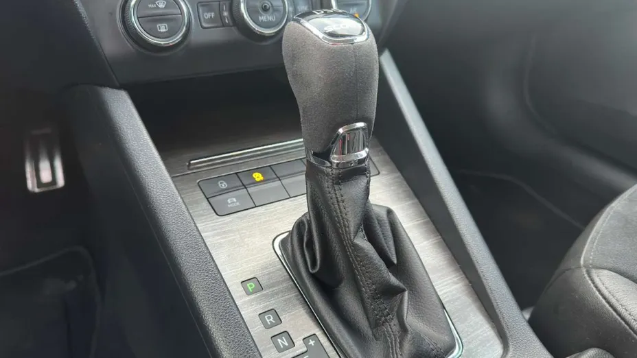 SKODA Octavia -