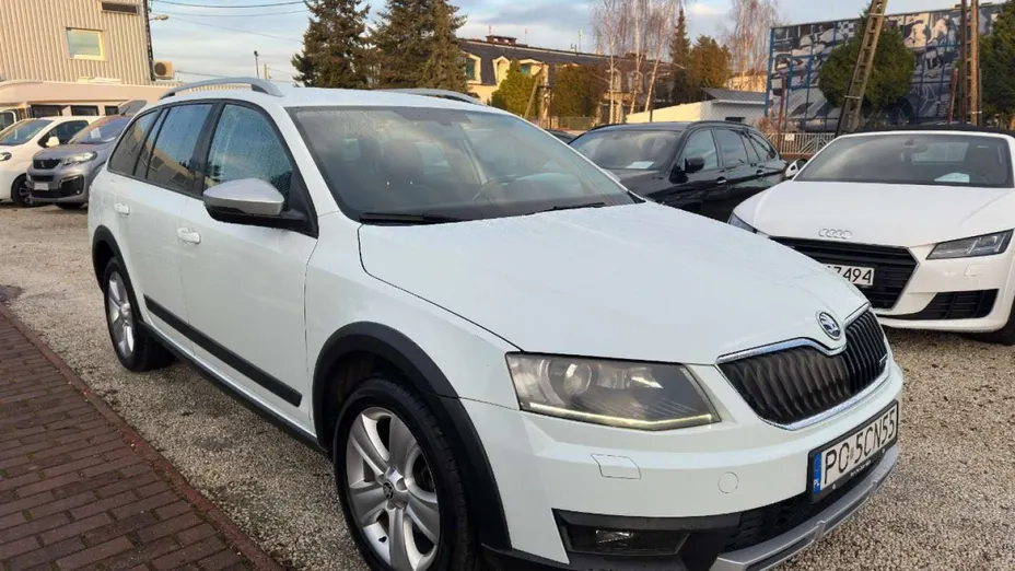 SKODA Octavia -