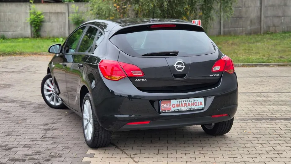 OPEL Astra -