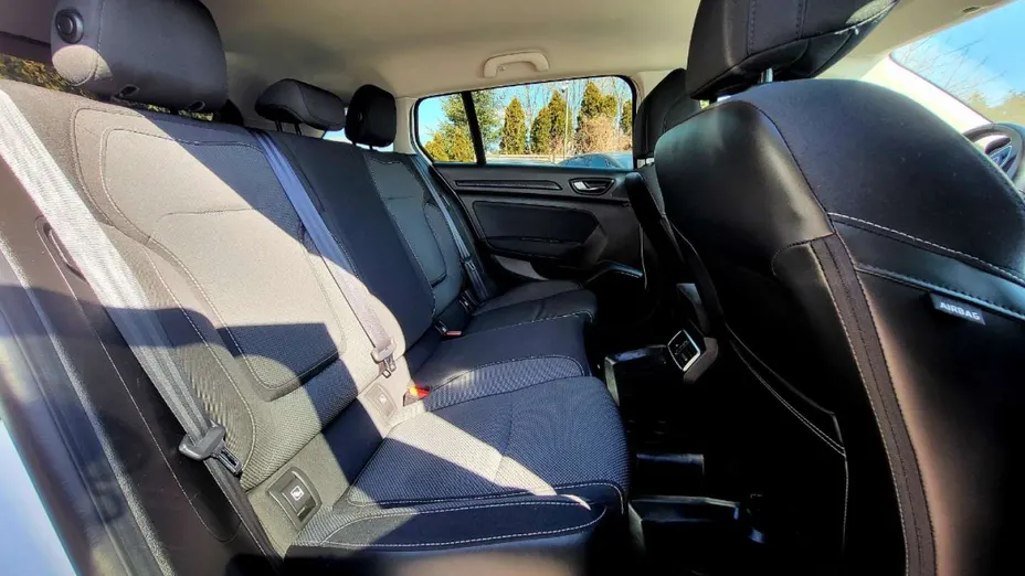 RENAULT Megane -