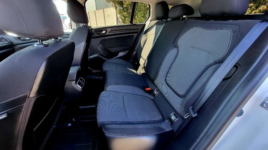 RENAULT Megane -