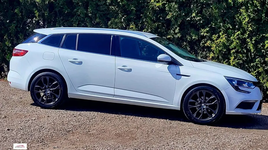 RENAULT Megane -