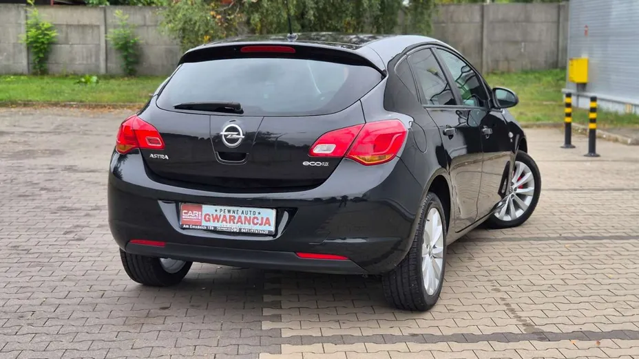 OPEL Astra -