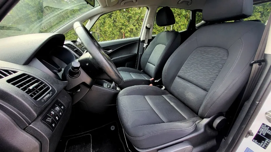 HYUNDAI ix20 -