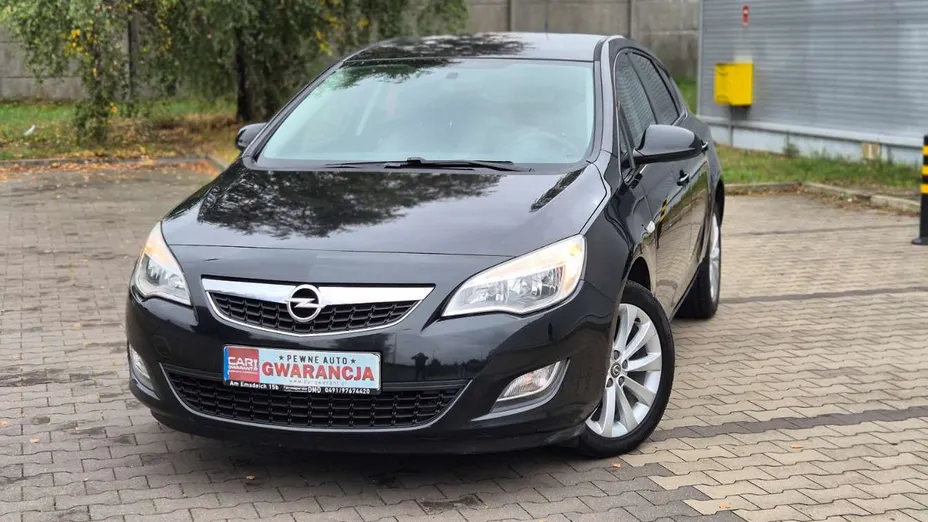 OPEL Astra -