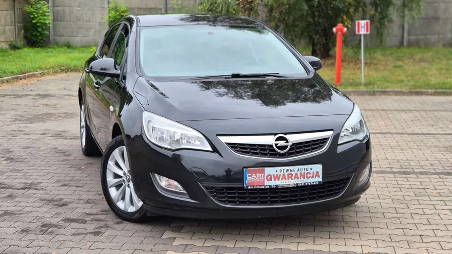 OPEL Astra -