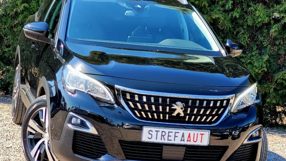 PEUGEOT 3008 -