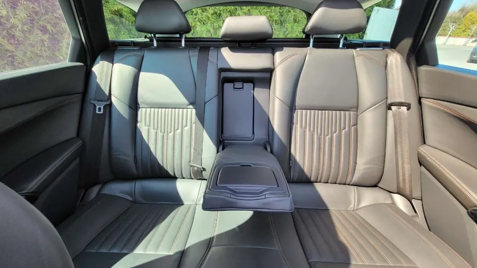 PEUGEOT 508 -