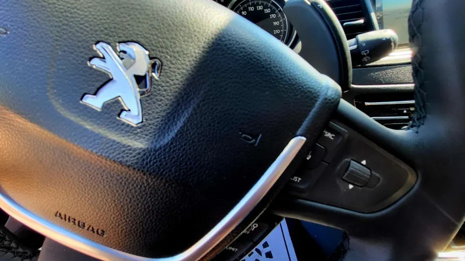 PEUGEOT 508 -