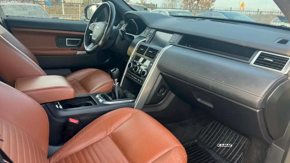 LAND ROVER Discovery Sport -