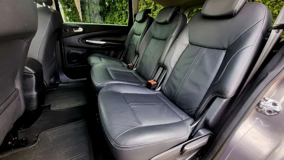 FORD S-MAX -
