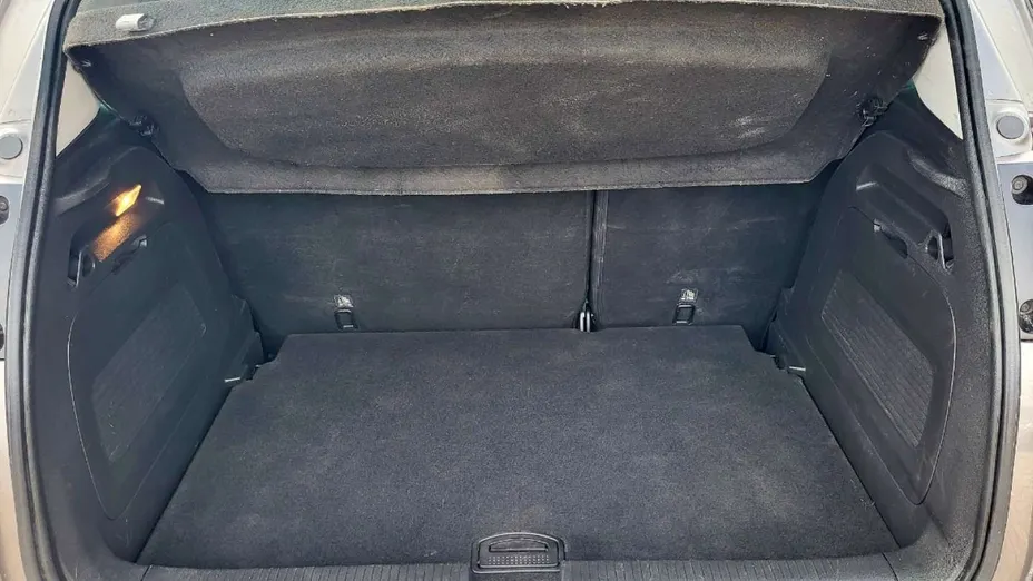 OPEL Crossland X -