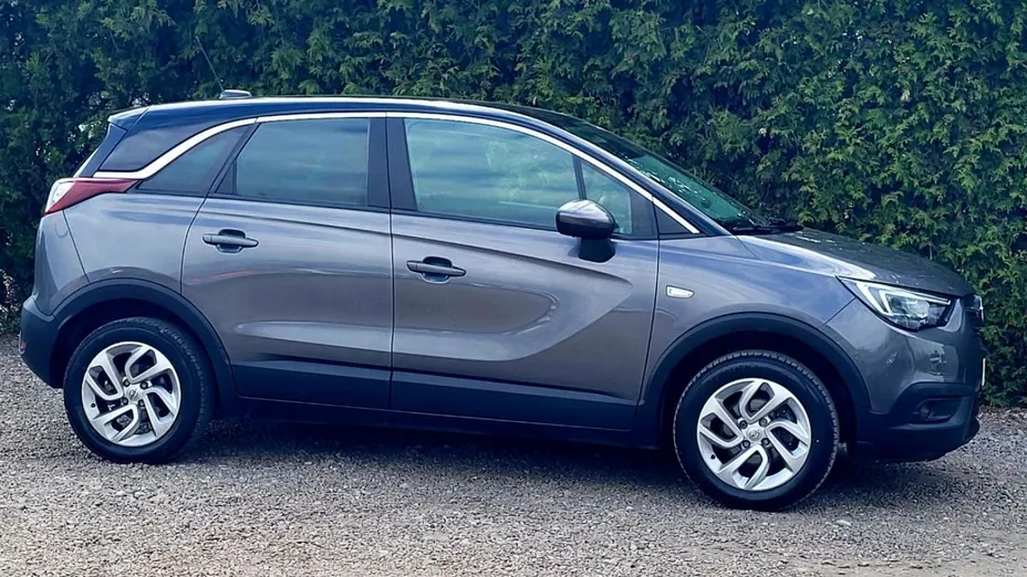 OPEL Crossland X -