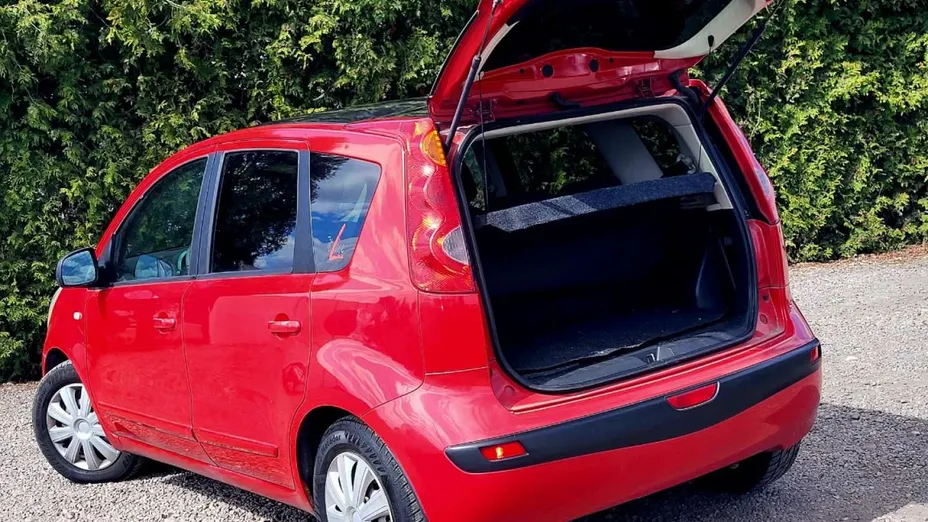 NISSAN Note -