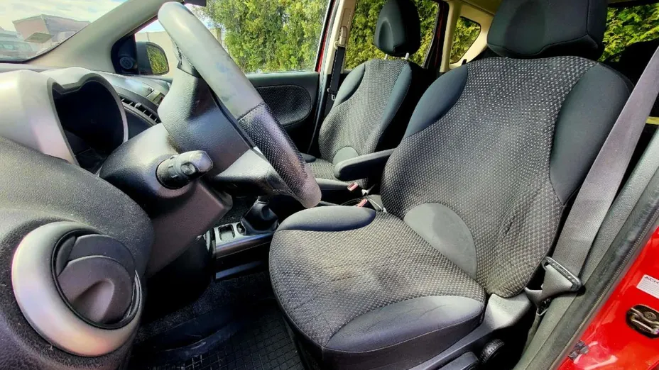 NISSAN Note -