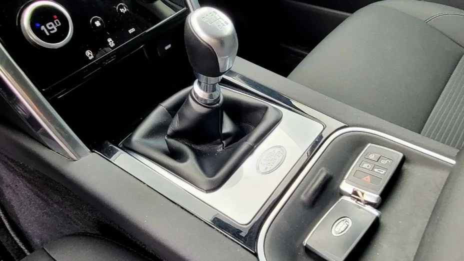 LAND ROVER Discovery Sport -