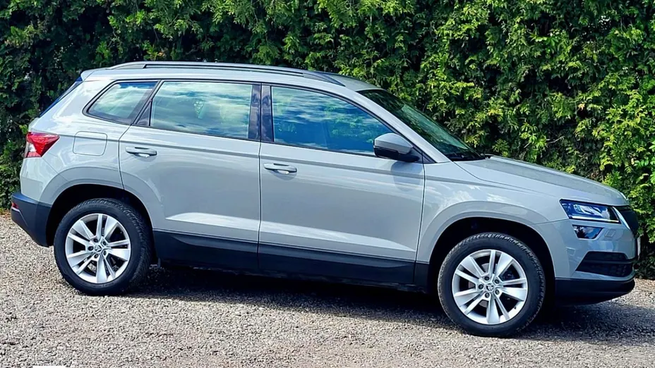 SKODA Karoq -