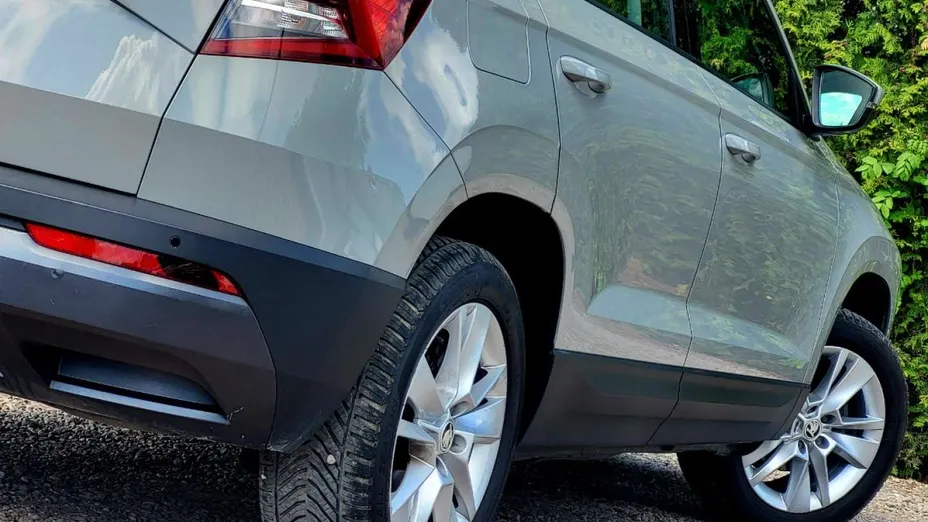 SKODA Karoq -