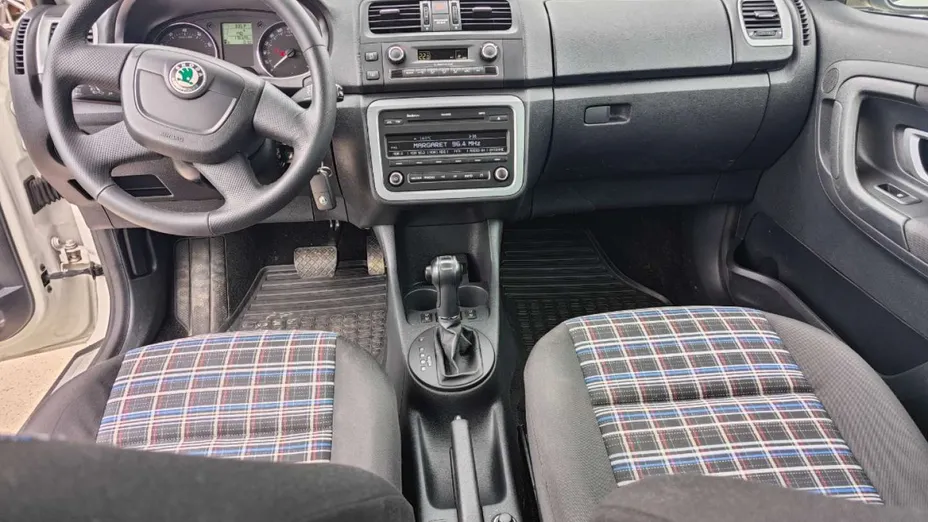 SKODA Roomster -
