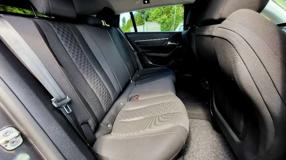 PEUGEOT 508 -
