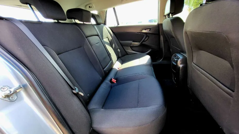 OPEL Insignia -