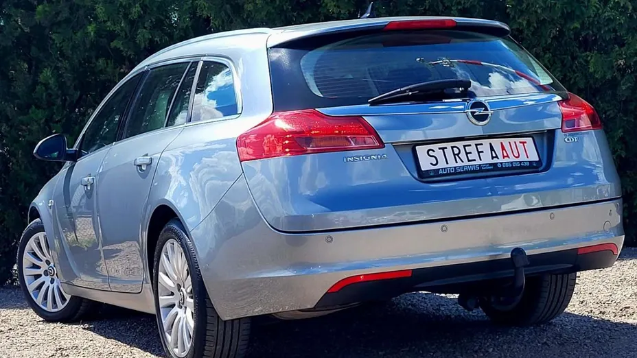 OPEL Insignia -