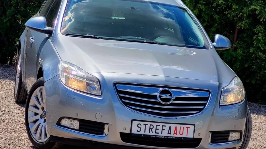 OPEL Insignia -