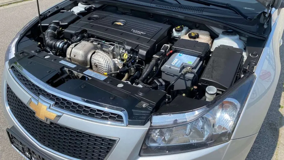 CHEVROLET Cruze -
