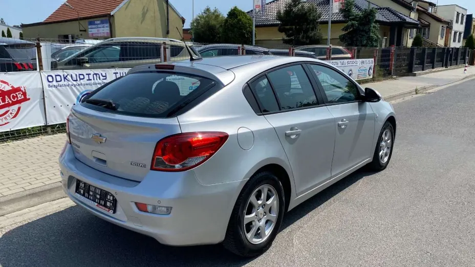 CHEVROLET Cruze -