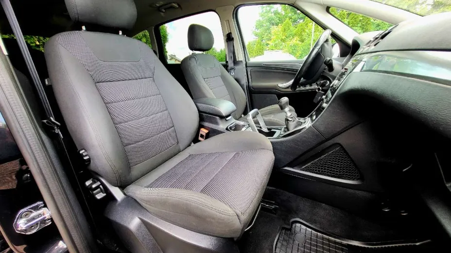 FORD S-MAX -