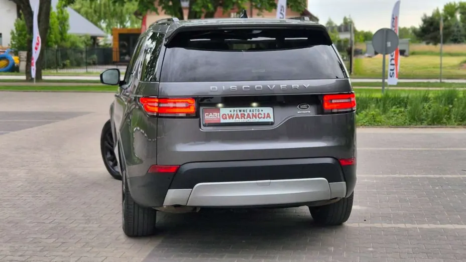LAND ROVER Discovery -