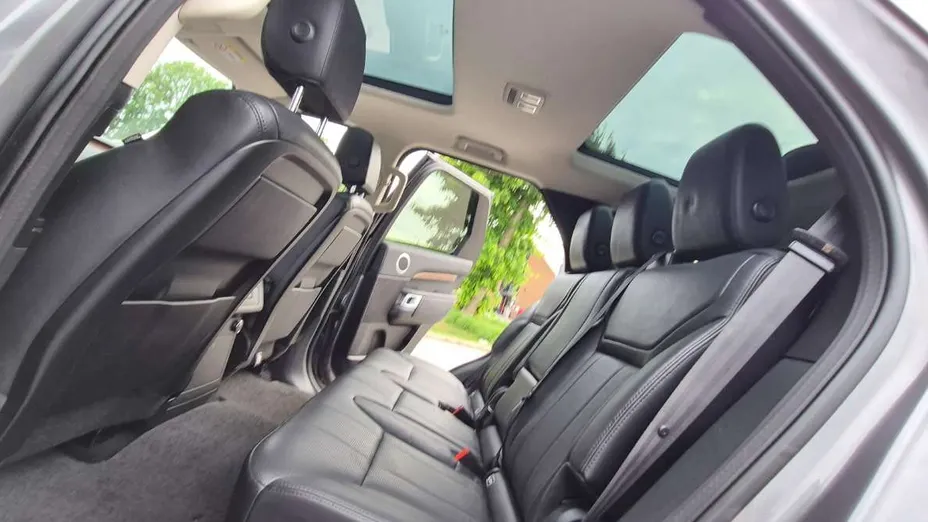 LAND ROVER Discovery -