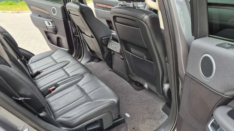 LAND ROVER Discovery -