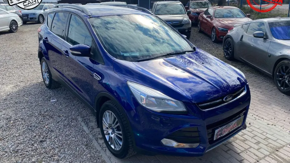 FORD Kuga -