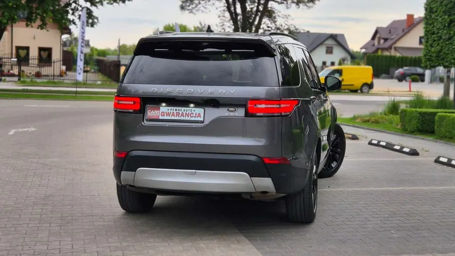 LAND ROVER Discovery -