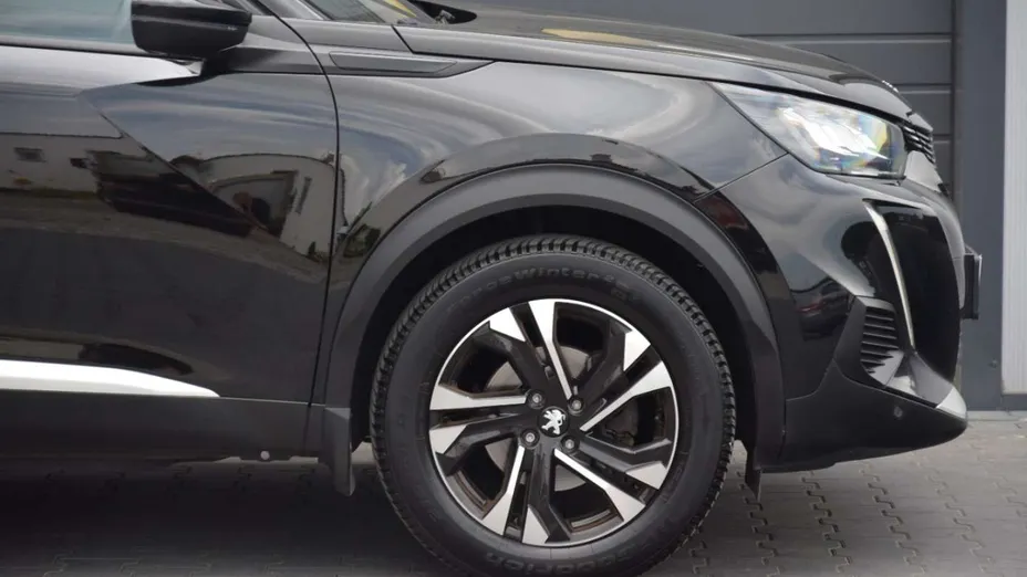 PEUGEOT 2008 -