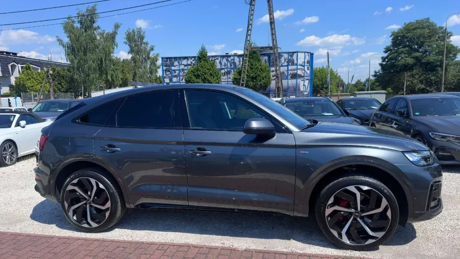 AUDI Q5 Sportback -