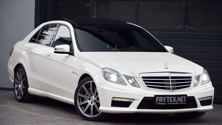 MERCEDES-BENZ E Klasa -