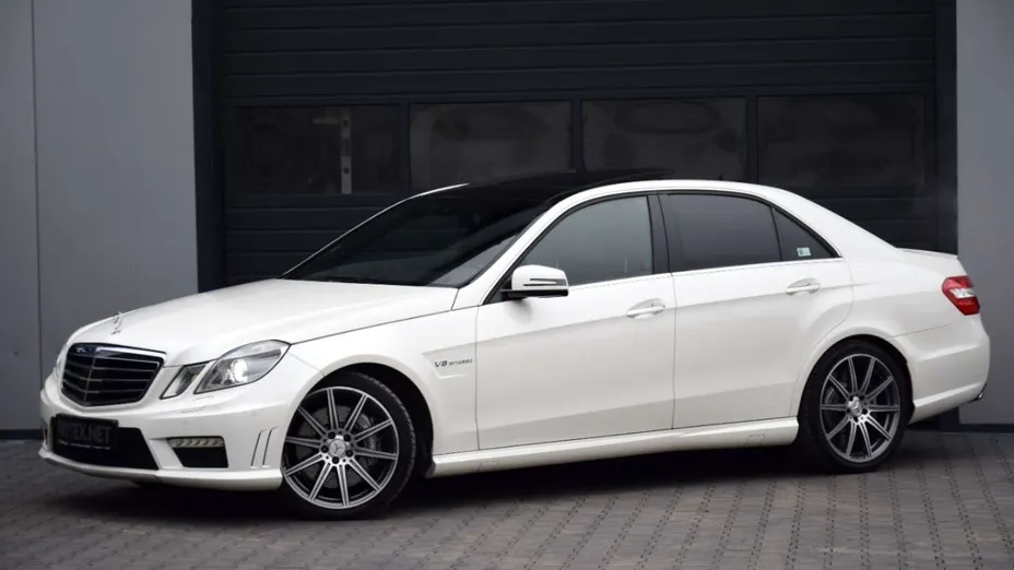 MERCEDES-BENZ E Klasa -