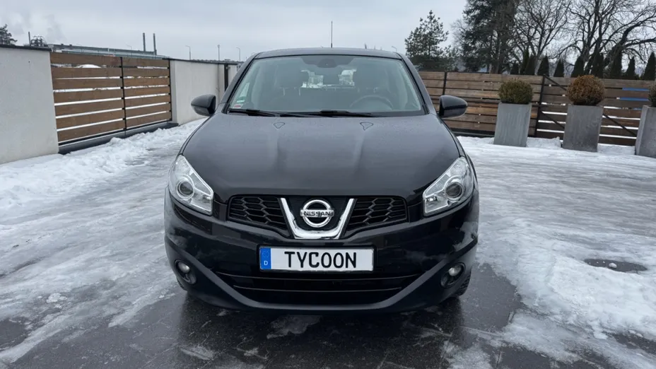 NISSAN Qashqai -