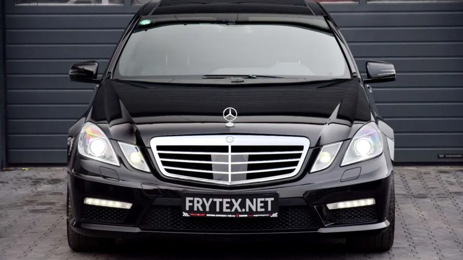 MERCEDES-BENZ E Klasa -