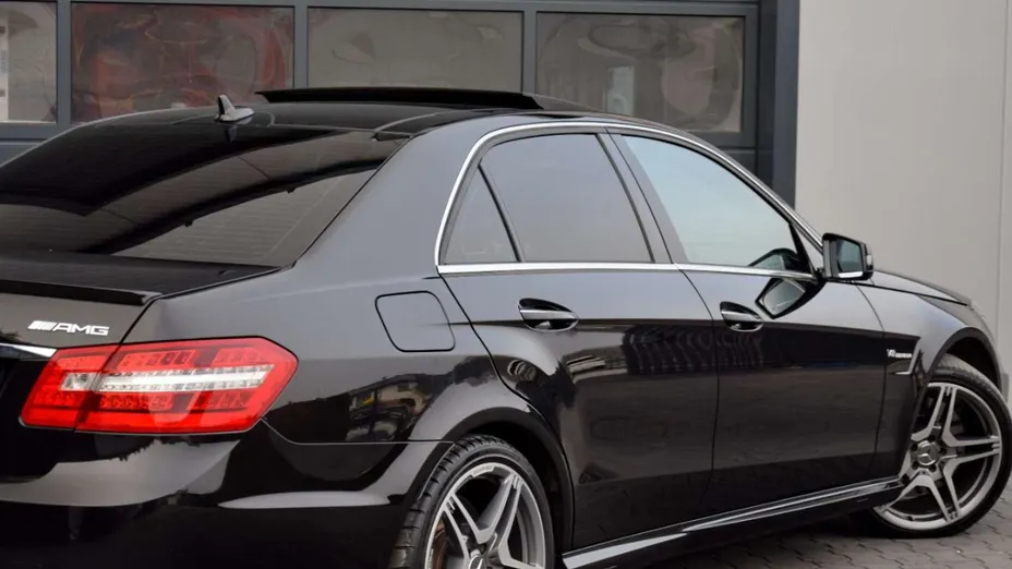 MERCEDES-BENZ E Klasa -