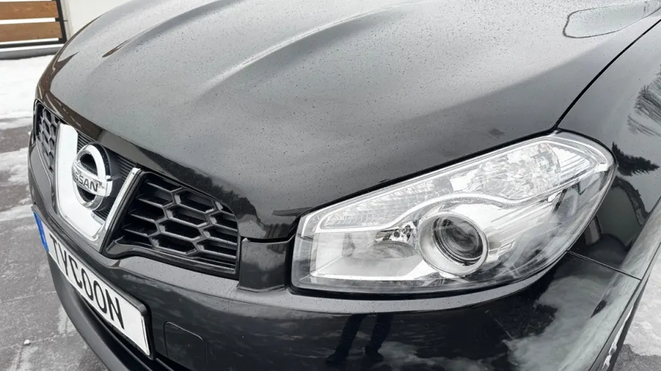 NISSAN Qashqai -