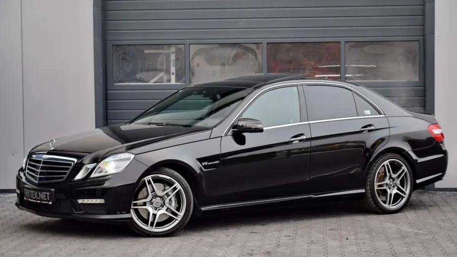 MERCEDES-BENZ E Klasa -