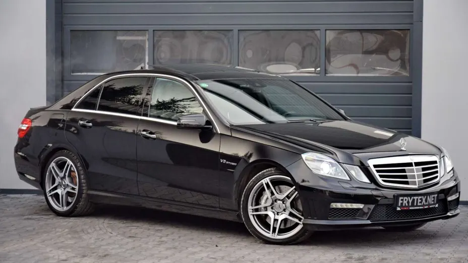 MERCEDES-BENZ E Klasa -